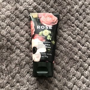 Rose Ultra Shea Body Cream